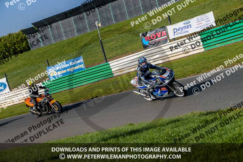 PJM Wedding Photography;enduro digital images;event digital images;eventdigitalimages;mallory park;mallory park photographs;mallory park trackday;mallory park trackday photographs;no limits trackdays;peter wileman photography;racing digital images;trackday digital images;trackday photos